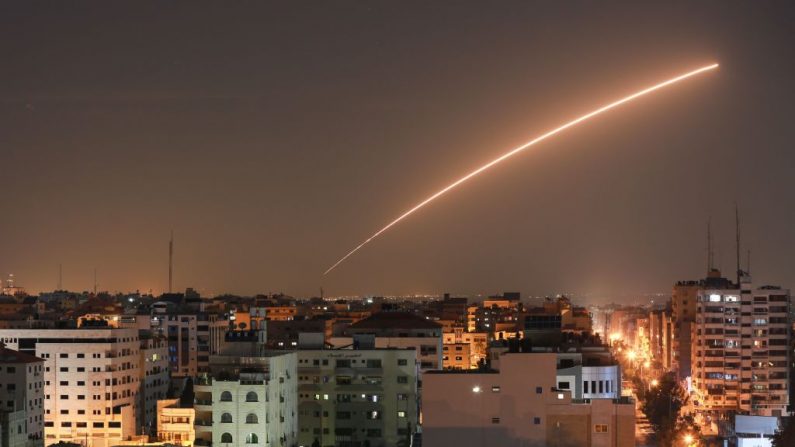 Lanzan 2 cohetes desde Gaza a Israel tras 4 días de calma en la frontera. (Imagen ilustrativa de BASHAR TALEB/AFP via Getty Images)