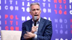 Candidato presidencial republicano Joe Walsh finaliza su candidatura para el 2020