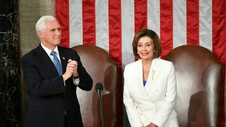 Pelosi responde a la absolución: Es un «imperativo» que Trump no sea reelegido