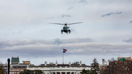 La Casa Blanca, el Congreso y el Supremo cierran al público por el COVID-19