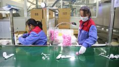 China ordena reabrir empresas y transporte público a pesar del brote de coronavirus