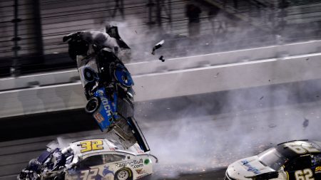 Conductor de NASCAR Ryan Newman fue dado de alta del hospital después del accidente