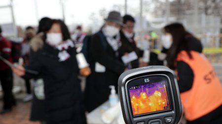 Corea del Sur informa sobre aumento repentino de casos de coronavirus: 90 más muestran síntomas