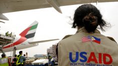 Denunciante de USAID al que se le negó protección legal, busca compensación por despido