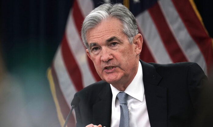 El presidente de la Fed Jerome Powell habla durante una conferencia de prensa en Washington el 21 de marzo de 2018. (Alex Wong/Getty Images)