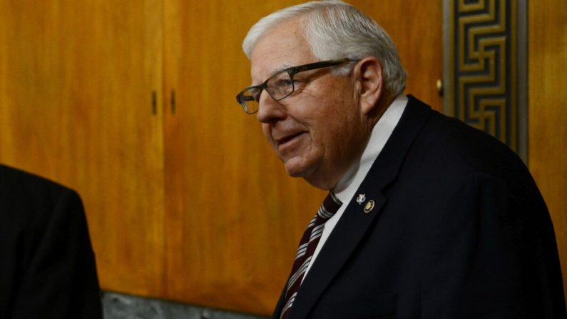 El presidente de la Comisión de Presupuesto del Senado, Mike Enzi (R-Wyo.), en una foto de 2018. (Astrid Riecken/Getty Images)