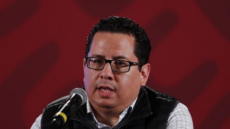 El director general de Epidemiología de la Secretaría de Salud de México, José Luis Alomía Zegarra, habla durante una rueda de prensa en el Palacio Nacional de Ciudad de México (México). EFE/José Méndez/Archivo
