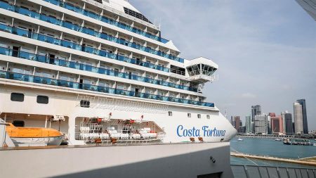 Singapur examina a más de 2.000 pasajeros de un crucero por COVID-19