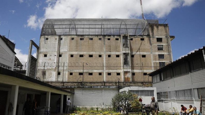 Fotografía fechada el 11 de septiembre de 2019 de un patio de la cárcel La Modelo en Bogotá (Colombia). EFE/Juan Diego López/Archivo
