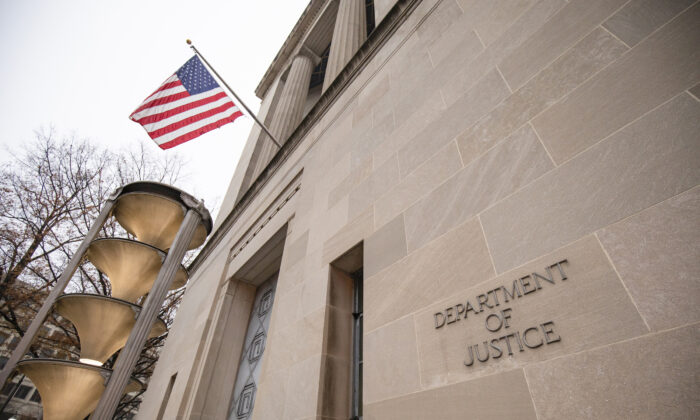 Edificio del Departamento de Justicia en una mañana nublada en Washington el 9 de diciembre de 2019. (Samuel Corum / Getty Images)