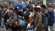 China: Migrantes rurales ganan un tercio de lo que ganan los residentes urbanos