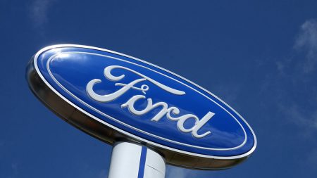 Ford reanuda la producción de vehículos en España y otros países tras siete semanas