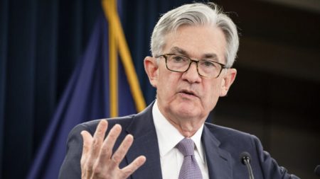 Powell dice que la economía puede estar en recesión, pero Fed actuará para lograr rebote «vigoroso»