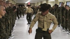 Marines cierran famoso campo de entrenamiento a nuevos reclutas tras aparición de casos del virus
