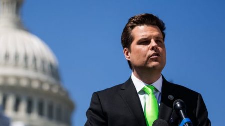 Representante Matt Gaetz dice que dio negativo en prueba de coronavirus pero seguirá en cuarentena