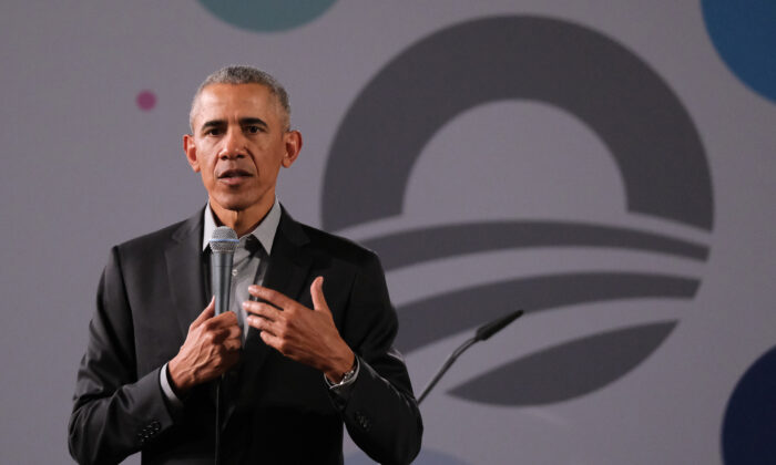 El expresidente Barack Obama habla en Berlín, Alemania, el 6 de abril de 2019. (Sean Gallup/Getty Images)