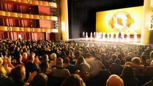 Shen Yun está hermosamente hecho y es poético, dice director financiero