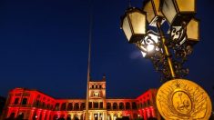 Palacio de Gobierno paraguayo luce los colores de España en apoyo por el virus del Pcch