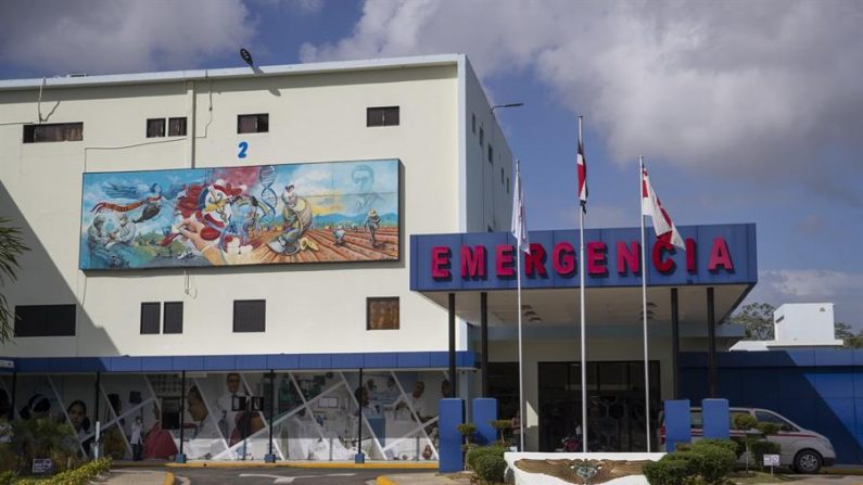 Registro general del hospital militar Ramón de Lara, el cual ha sido debidamente preparado para recibir posibles casos de personas con síntoma de coronavirus, en Santo Domingo (República Dominicana). EFE/Orlando Barría/Archivo
