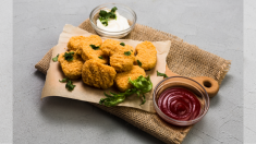 Cómo hacer nuggets de pollo caseros crujientes, aprobados por niños