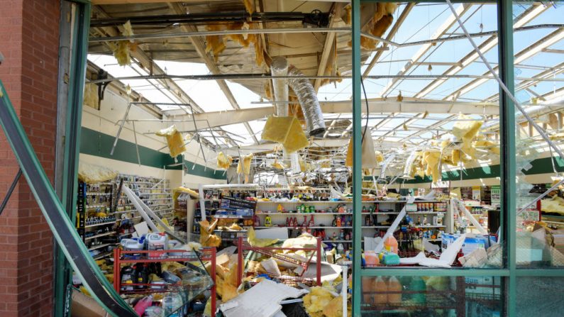 Edificios dañados por la tormenta se ven en el barrio de Germantown después de los devastadores tornados del 03 de marzo de 2020 en Nashville, Tennessee. (Jason Kempin/Getty Images)