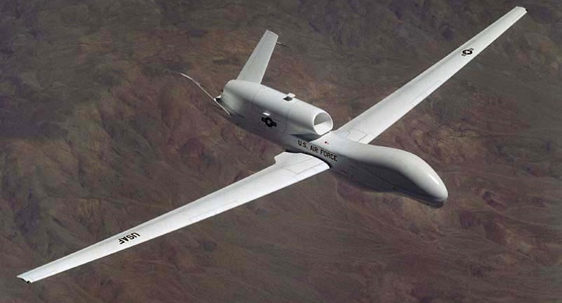 Una aeronave no tripulada RQ-4 Global Hawk, 1 marzo 2007 (U.S. Air Force/Bobbi Zapka)