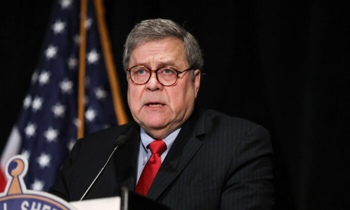 El Fiscal General William Barr habla en la conferencia de la Asociación Nacional de Sheriffs en Washington el 10 de febrero de 2020. (Charlotte Cuthbertson/The Epoch Times)