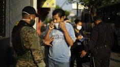Arrestan a 6 salvadoreños por amenazar a enfermeras que combaten el COVID-19