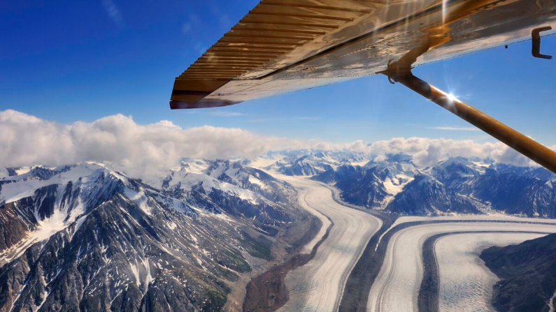 Una vista aérea del Parque Nacional Kluane en el norte del territorio del Yukón, Canadá. (Derechos de autor Hans-Gerhard Pfaff)