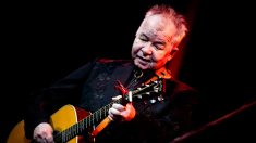 John Prine, figura estadounidense del folk y el country, muere por COVID-19