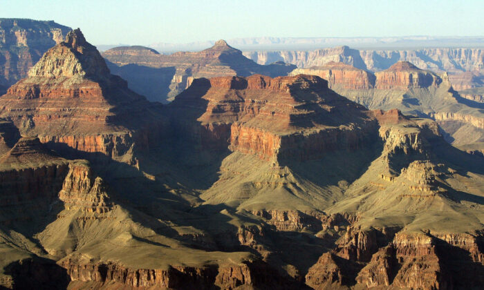 Una vista del Gran Cañón desde el borde sur, Arizona, el 10 de julio de 2003. (Robyn Beck/AFP via Getty Images)