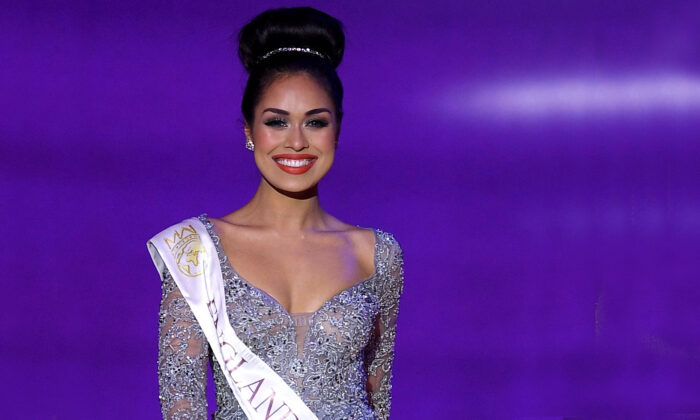 Miss Inglaterra Bhasha Mukherjee. (Getty Images/DANIEL LEAL-OLIVAS)