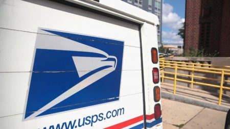 Servicio postal de Estados Unidos podría quedarse sin dinero en octubre