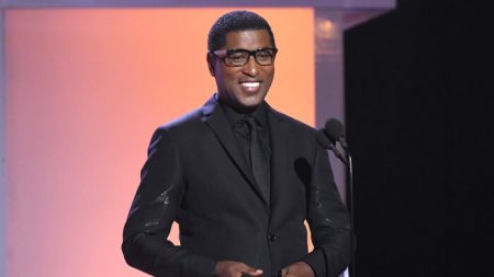 Babyface revela en su cumpleaños número 62 que tuvo COVID-19