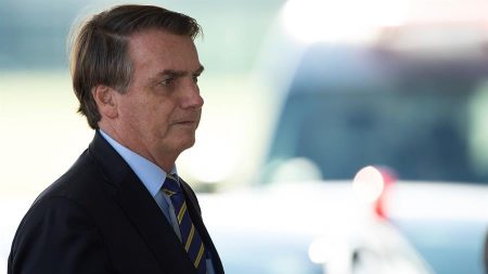 Bolsonaro reafirma que no será obligatoria la vacuna y el pasaporte sanitario