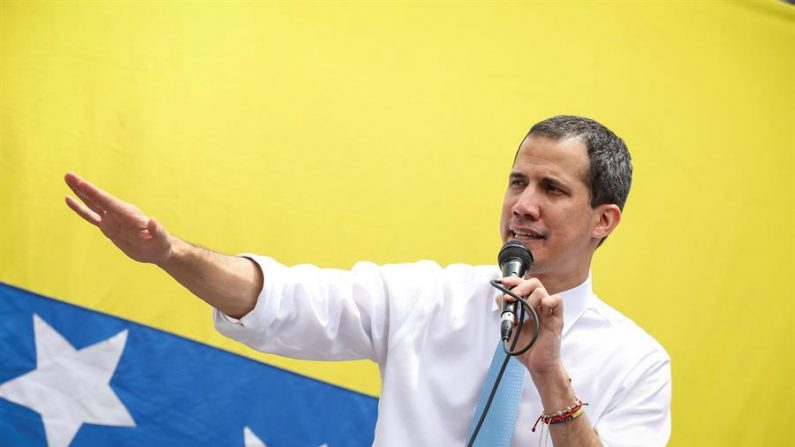 En la imagen el líder opositor venezolano Juan Guaidó. EFE/ Rayner Peña R./Archivo
