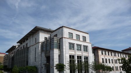 Plan de reclutamiento laboral de Beijing se revela luego de condena de un profesor en EE.UU.