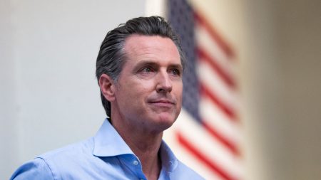 Deportes profesionales se reanudarán en California en estadios sin aficionados, dice Gavin Newsom