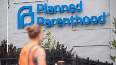 Legisladores republicanos exigen a Planned Parenthood devolver 80 millones de fondos de protección de pagos