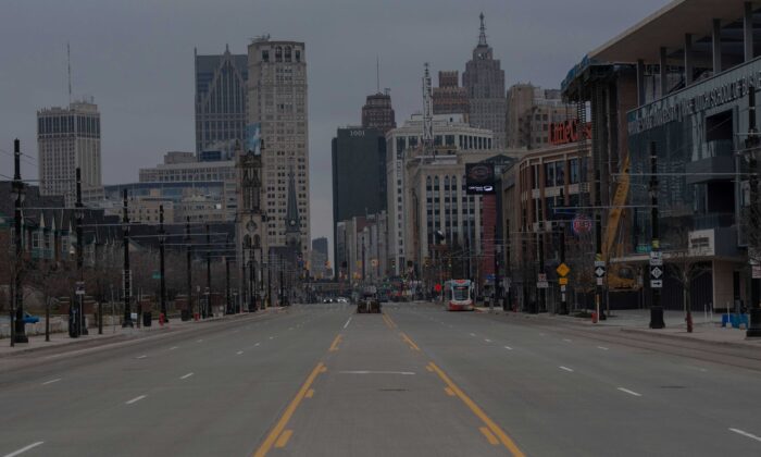 Calles de Detroit, Michigan, casi vacías el 24 de marzo de 2020. (Seth Herald/AFP vía Getty Images)