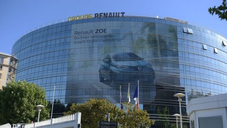 Renault suprimirá 15,000 empleos para reducir su estructura de costes