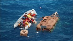 Guardia Costera repatría a ocho cubanos interceptados en aguas de Florida