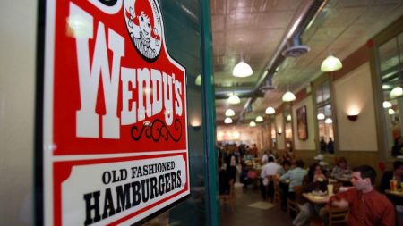 Wendy’s advierte que algunos platos del menú podrían quedar «temporalmente limitados»