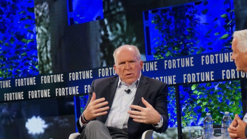 John Brennan, exdirector de la CIA, habla durante la conferencia de Fortune Brainstorm Tech en Aspen, Colorado, el 19 de julio de 2017. (Rob Lever/AFP vía Getty Images)