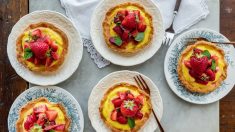 Crostatine alla Frutta (Crema pastelera y tartaletas de frutas frescas)