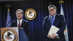 William Barr defiende al director del FBI en medio de controversia del caso Flynn