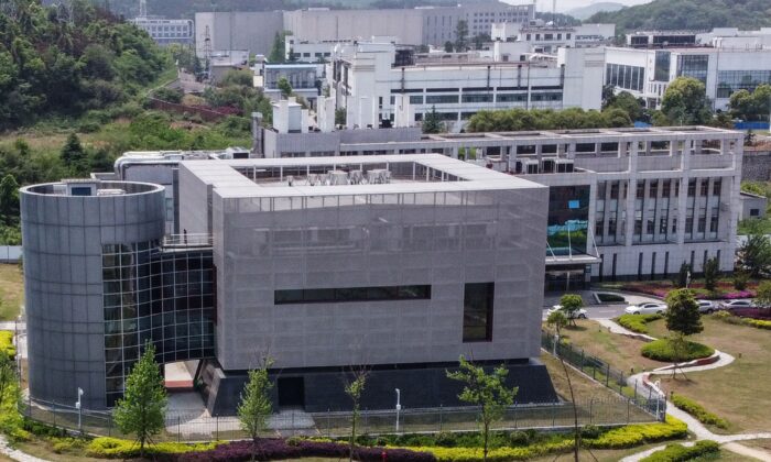 Vista aérea del laboratorio P4 del Instituto de Virología de Wuhan, en la provincia de Hubei, China, el 17 de abril de 2020. (Hector Retamal/AFP/Getty Images)