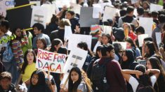 Universidades de Colorado ofrecen apoyo financiero a inmigrantes ilegales