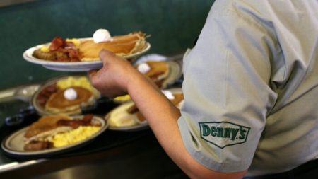 15 restaurantes de Denny’s cierran permanentemente debido a la pandemia