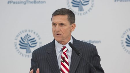 El tribunal de apelaciones le da al juez 10 días para responder al llamado de intervención de Flynn